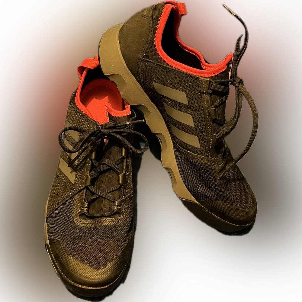 NOT FOR SALE Adidas Terrex Stealth size 9